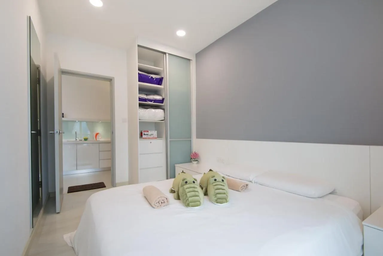 Straits Garden Suites By The Homestay Helper George Town 0*,  Malaisie